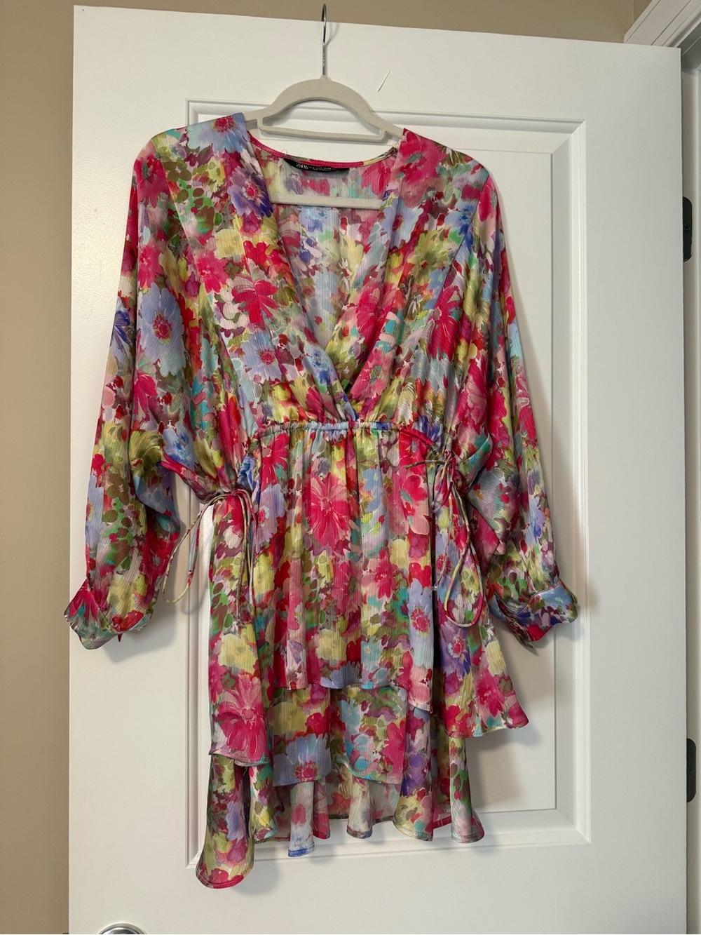 Zara Floral Dress - Picture 3 of 4